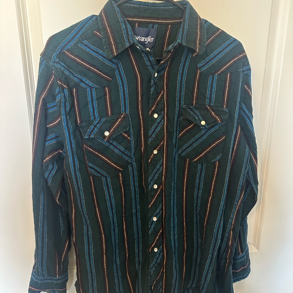 Wrangler Multicolor 100% Cotton Western Button up with Pearl Snap Buttons
